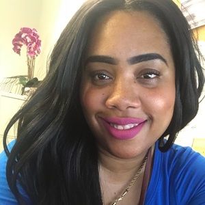 Meet your Posher, Mariel